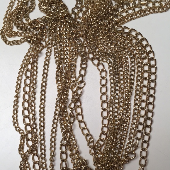 Express Gold Multilayer Necklace - Picture 6 of 8